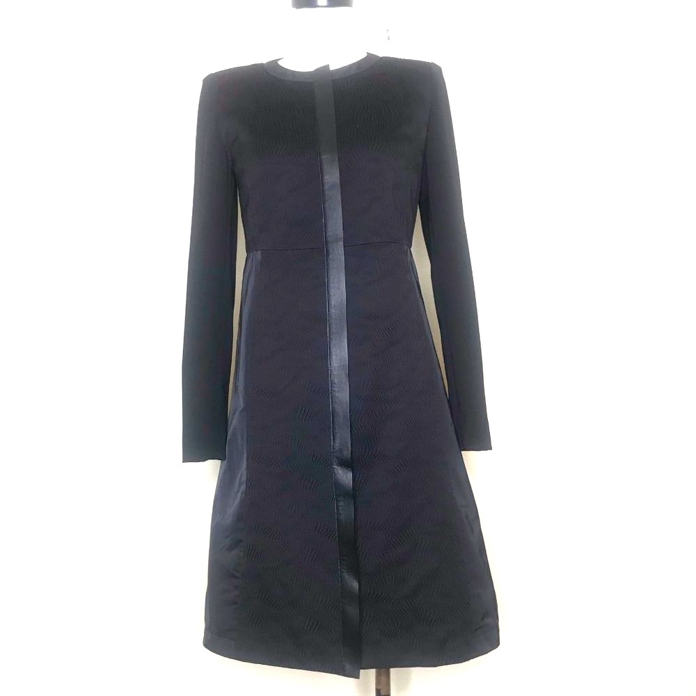 LAFAYETTE 148 New York Black Fitted Cloth Coat with Faux Leather Trim